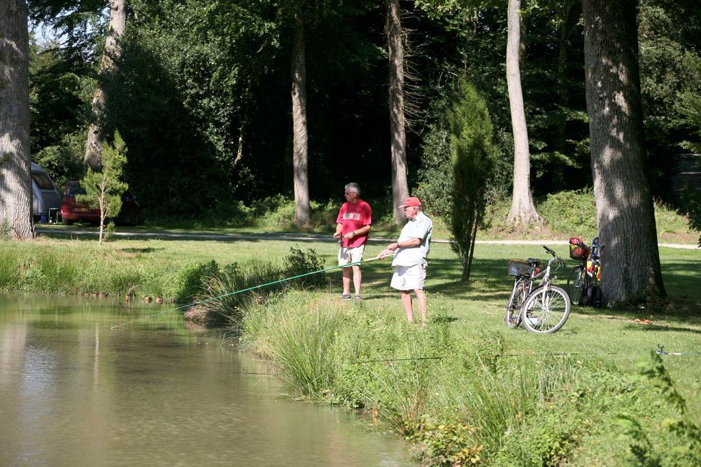Appartements Les Ormes Epiniac Zewnętrze zdjęcie